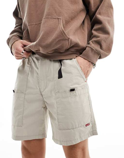 Levi's - Short style utilitaire avec ceinture - Crème