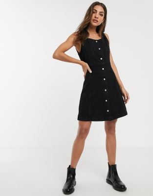 levis black dress