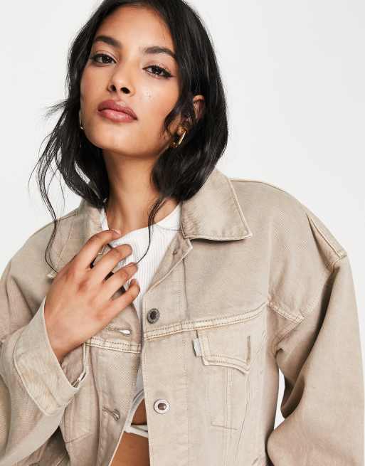 Levi's silvertab cropped trucker jacket in tan stonewash | ASOS