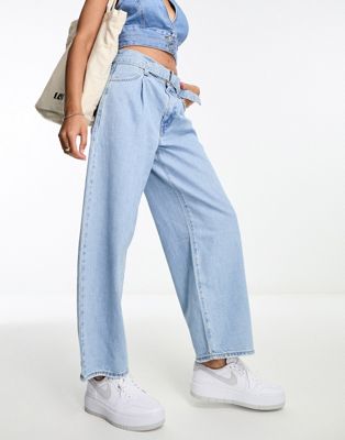 Levi's Belted baggy jeans in light blue wash - ASOS Price Checker