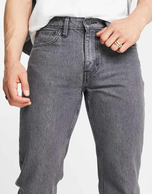 Levi's Skateboarding 511 slim fit jeans in washed black, 3 of 4