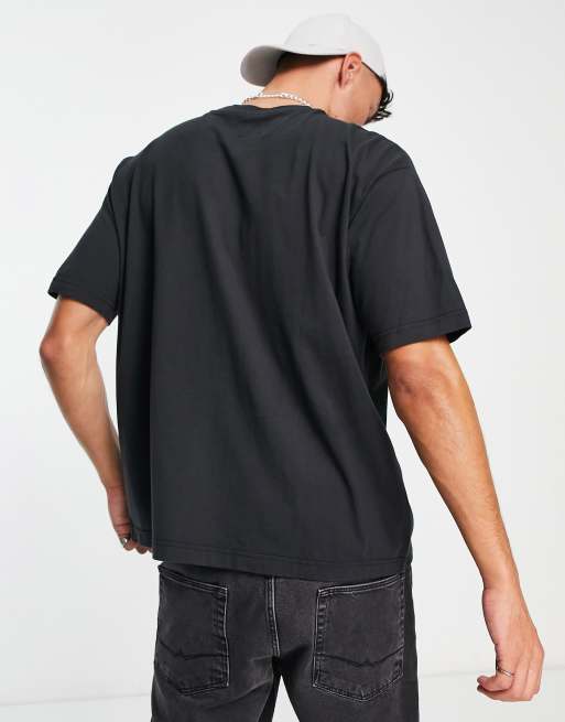 Levi's Skateboarding – Core – Kastiges T-Shirt in Schwarz mit Fledermausflügel-Logo, 4 von 4