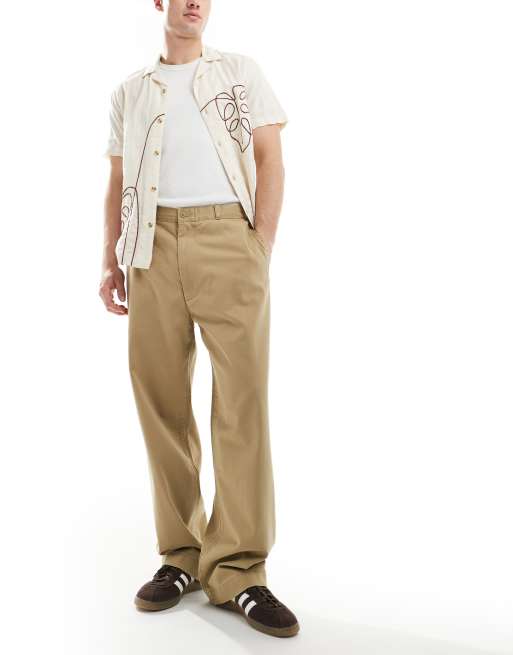 Levi's Skateboarding – Locker geschnittene Chinohose in Beige