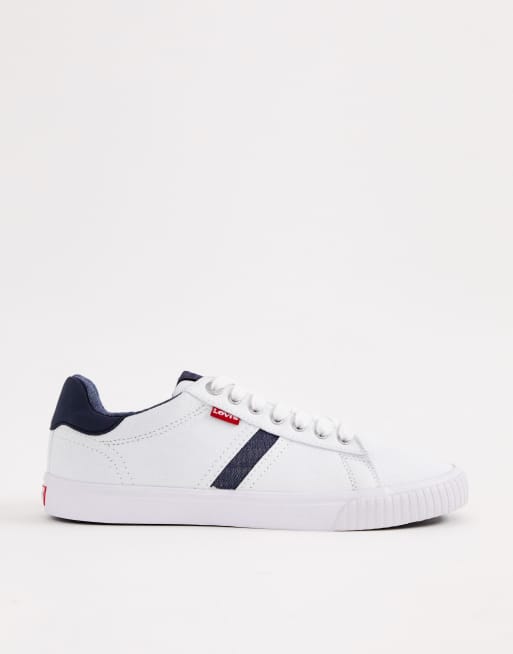 Levis store skinner trainers