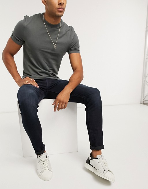 Levi's skinny tapered fit jeans in dark wash