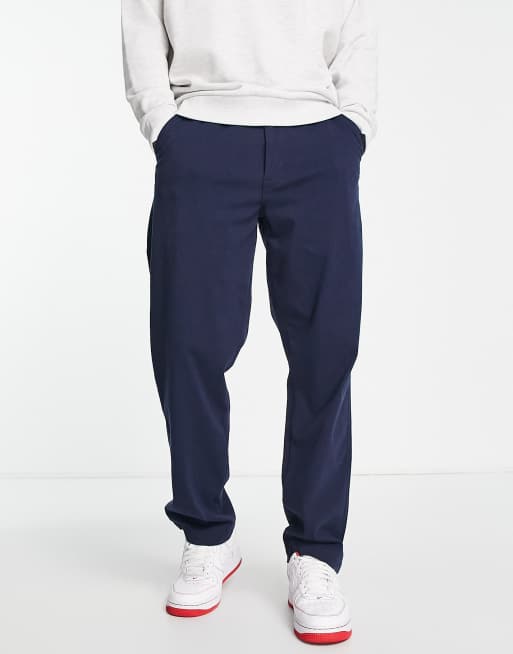 Levi s slim taper cargo chino in navy