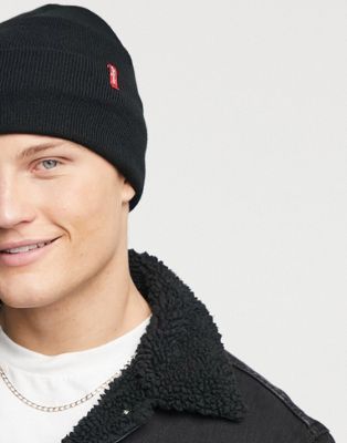 Levi's slouchy red tab beanie in black 
