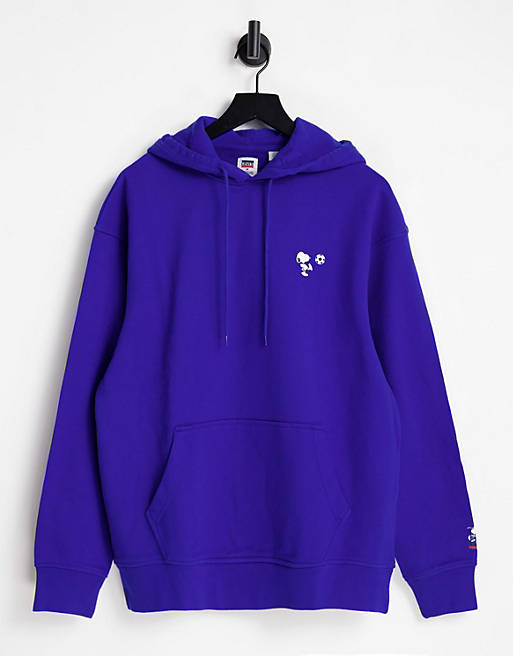 Levi's Snoopy relaxed hoodie in blue | ASOS