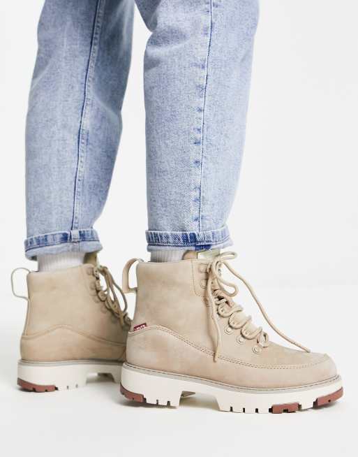 Levi's solvi lace up hiker boot in beige | ASOS