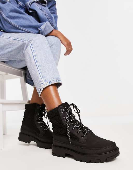 Levi's Solvi sherpa lace up boots in black | ASOS