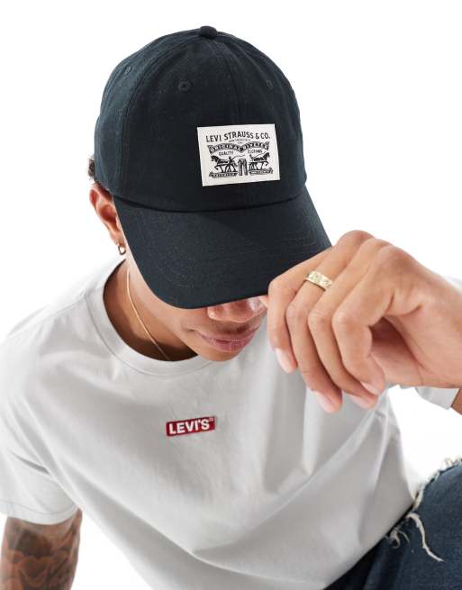 Levi's - Sort og klassisk dad-kasket med logo