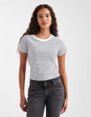 Levi's - Sportliches Basic-T-Shirt mit Streifen-Bunt