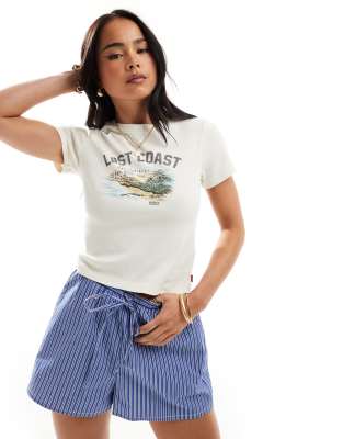 Levi's - Sportliches T-Shirt in Cremeweiß mit „Lost Coast"-Print