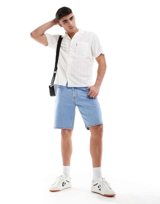 Levi's standard camp short sleeve revere collar gauze stripe cotton shirt in white, 3 of 4