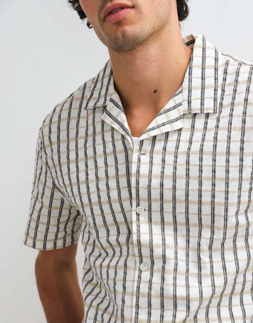 Levi's standard pocket sunset camp checked t-shirt in grey and white, 3 of 5