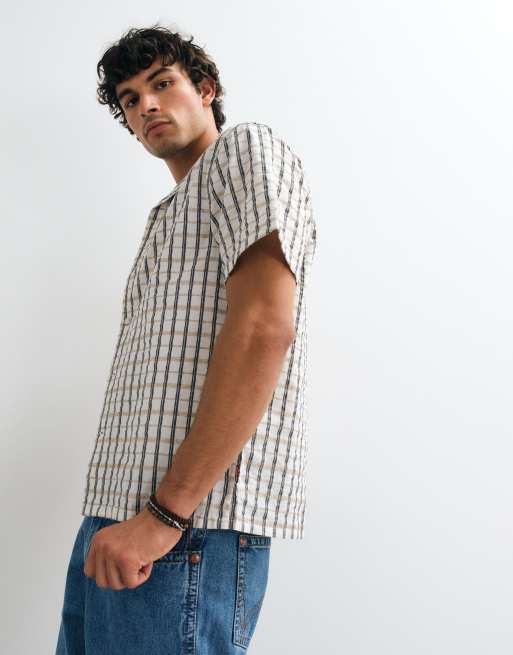 Levi's standard pocket sunset camp checked t-shirt in grey and white, 5 of 5