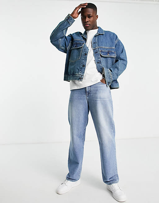 Levi's stay loose type 2 denim trucker jacket in blue wash | ASOS