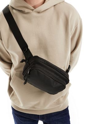 Levi's Street bum bag in black with logo
