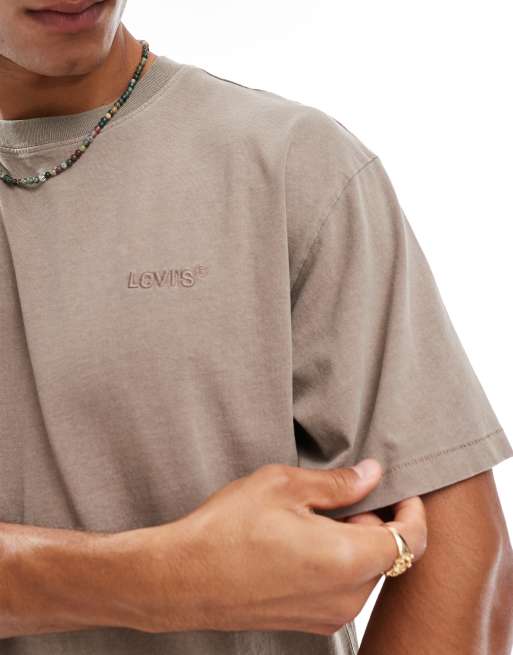 Levi's – Stückgefärbtes Oversize-T-Shirt in Beige mit farblich abgestimmtem Logo im Vintage-Stil, 3 von 4