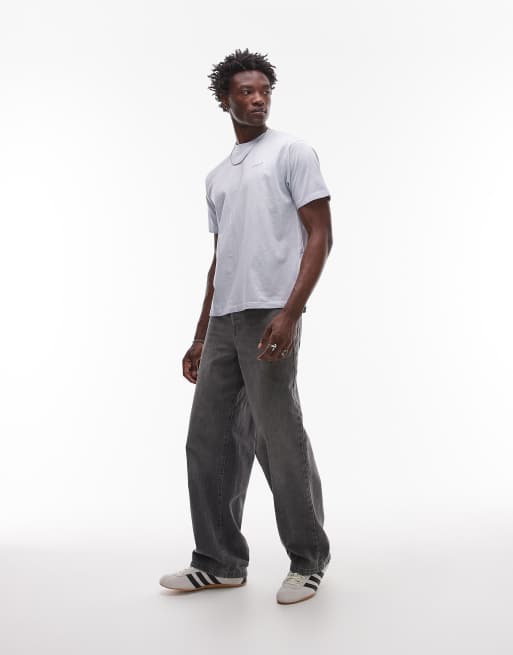 Levi's – Stückgewaschenes Oversize-T-Shirt in Hellblau mit farblich abgestimmtem Logo im Vintage-Stil, 4 von 4