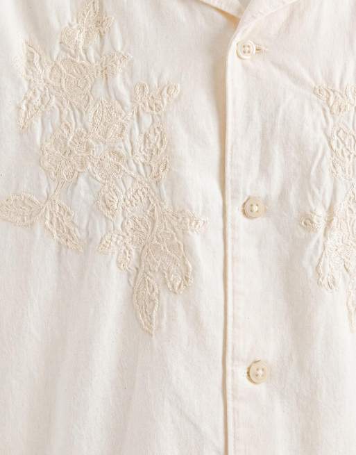 Levi's Sunset embroidered short sleeve camp shirt in light stone, 9 of 9