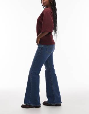 Levi's - Superlow - Bootcut-Jeans in Dunkelblau mit sehr niedrigem Bund