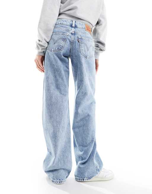 Levi's superlow loose fit jeans in light blue acid wash, 3 of 5