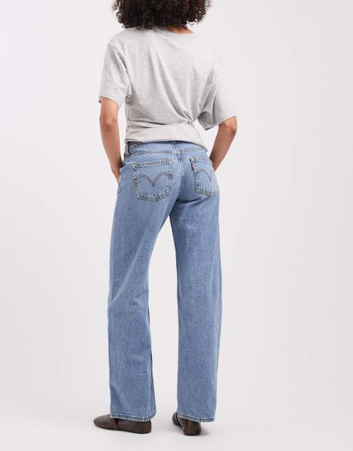 Levi's superlow loose jeans i ljusblå denim, 2 av 5