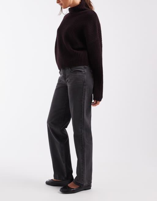 Levi's superlow straight jeans in black, 3 of 5