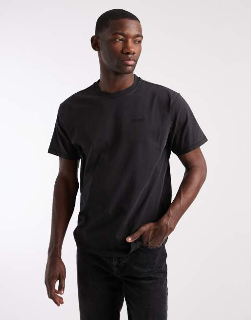 Levi's – Svart t-shirt i vintage passform med röd flik