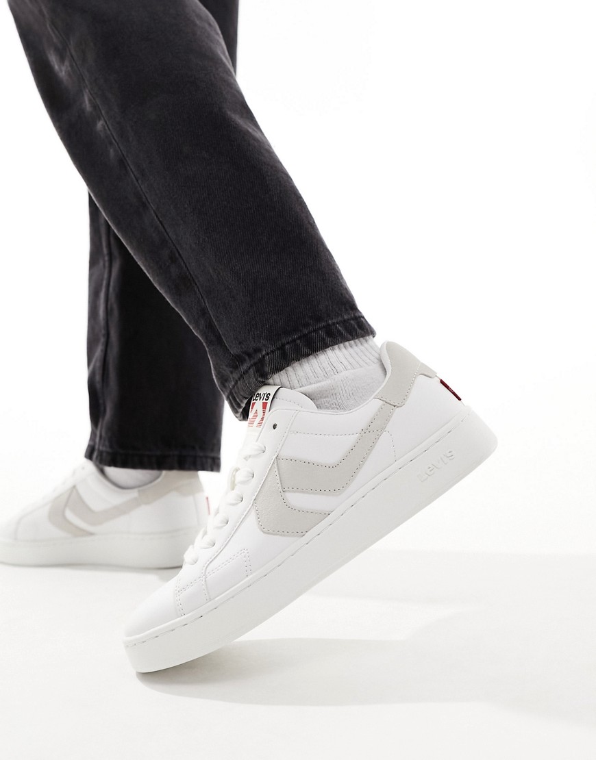 Levi’s Swift leather trainer in white with cream suede backtab