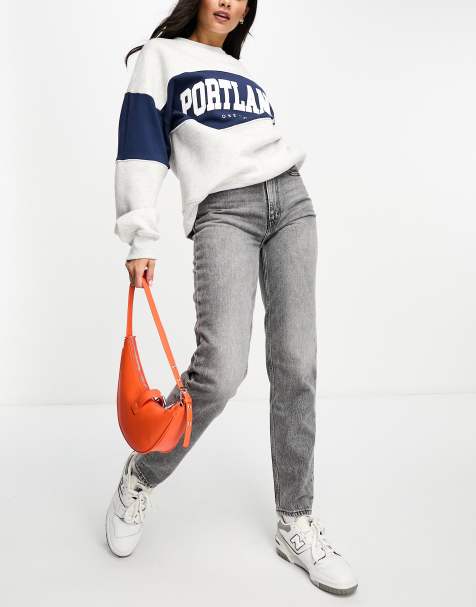 Levi's 80's mom jeans in grey wash