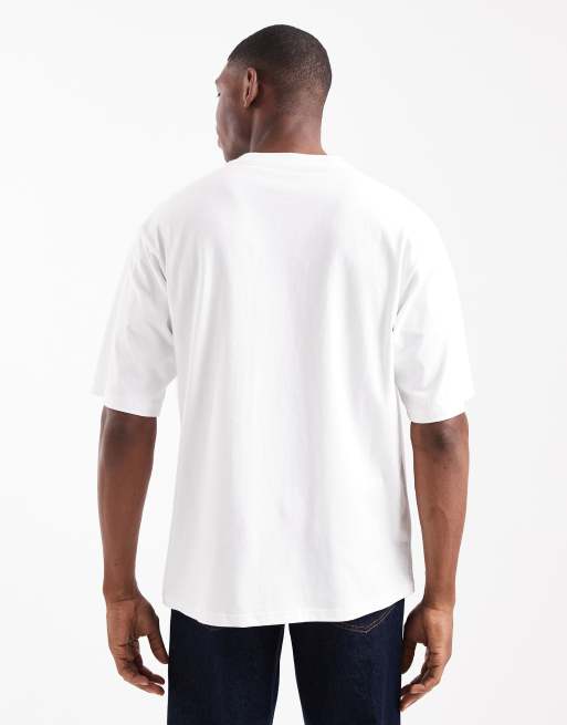 Levi's - T-shirt avec étiquette sur la poche poitrine - Blanc, 3 de 5