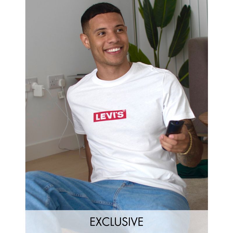Uomo FC1Up Levi's - T-shirt bianca con logo a etichetta sul petto