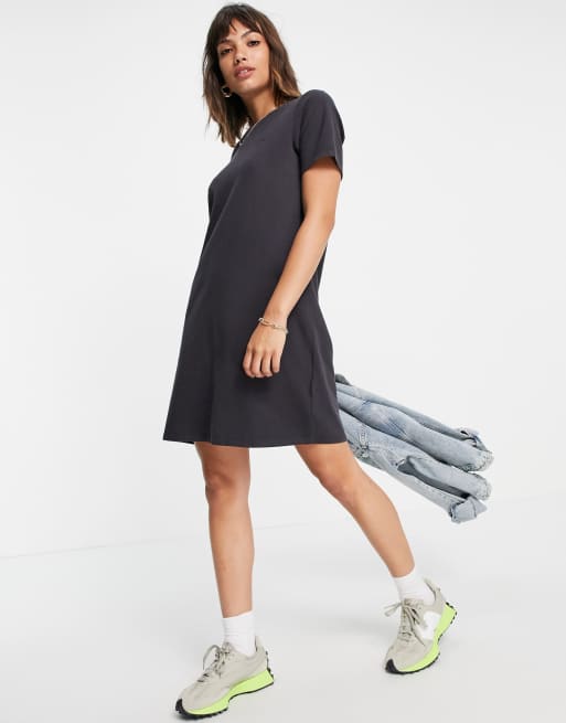 Levi store tshirt dress