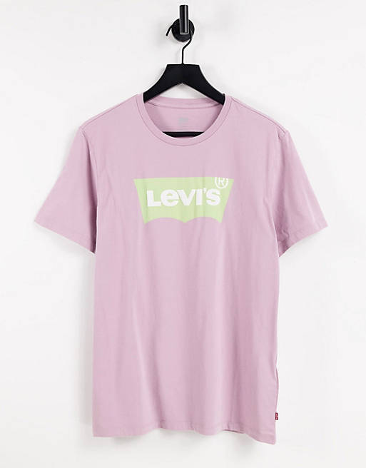Levi's t-shirt in lilac with large batwing logo