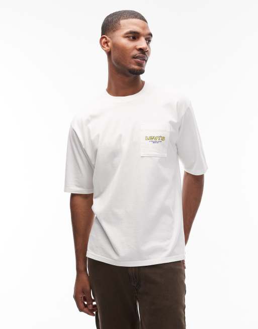 Levi's – T-Shirt in Weiß mit Two-Horses-Rückenprint, 3 von 5