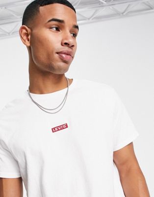 Levi's t-shirt in white with central small box tab logo - ASOS Price Checker