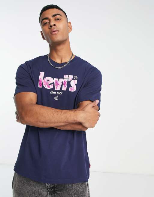 Levi's - T-shirt in zwart met roze poster logoprint
