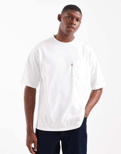 Levi's - T-shirt met borstzak en lipje in wit - view 1