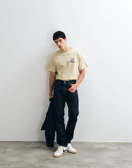 Levi's - T-shirt met grafische print op de achterkant in beige, 3 van 5
