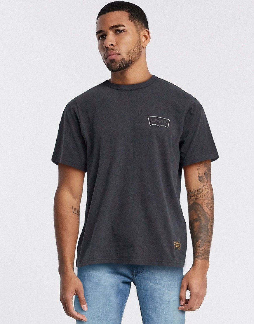 Levi's - T-shirt met grafische skateboard-print in zwart