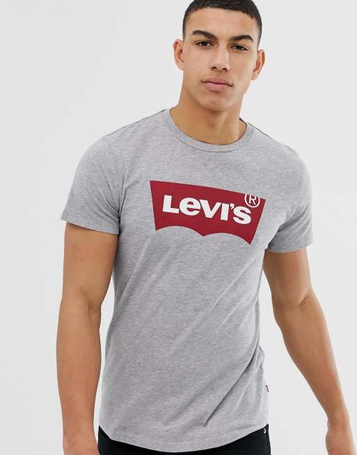 Levi s T Shirt mit fledermausformigem Logo in Grau ASOS