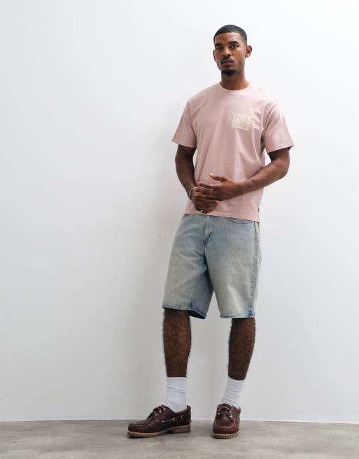 Levi's T-Shirt mit Grafik-Logo-Print auf der Brust in Pink, 2 von 5