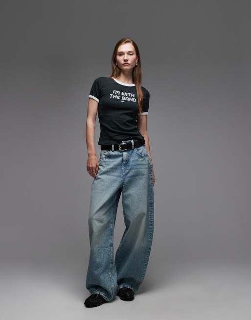 Levi's - T-shirt nera con grafica band e bordi a contrasto, 2 di 4