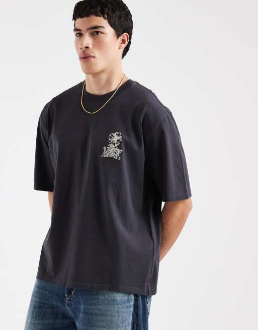Levi's - T-shirt oversize nero slavato con grafica sul retro, 4 di 5