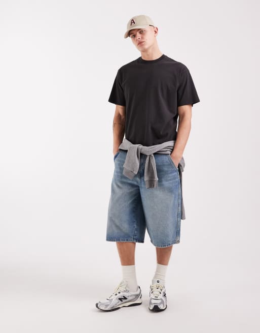 Levi's - T-shirt squadrata oversize nera, 2 di 5