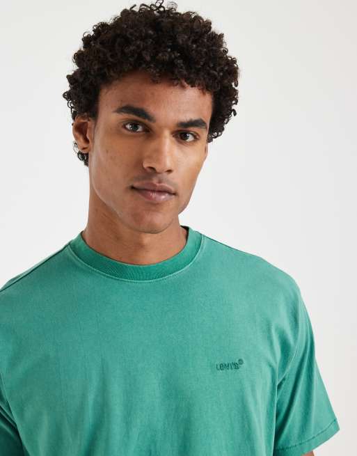 Levi's - T-shirt verde vintage tinta in capo con etichetta rossa