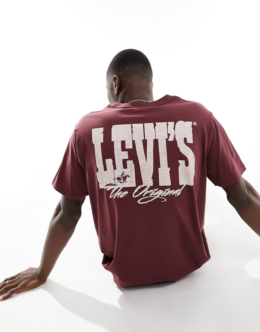 Levi’s t-shirt with backprint in burgundy red