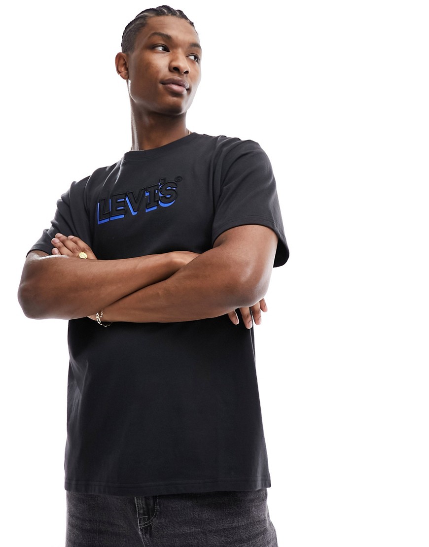 Levi’s t-shirt with headline logo in black